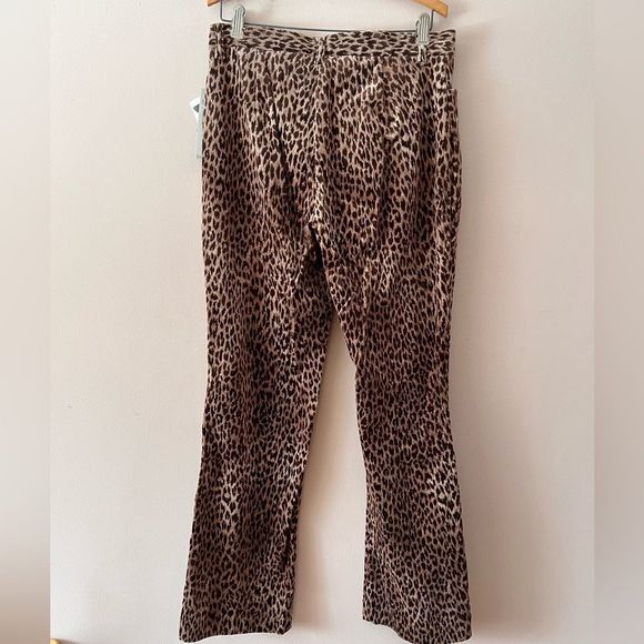 NWT cheetah print pants - Picture 5 of 6